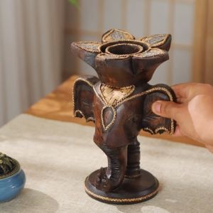 เชิงเทียนโบราณ รูปช้างไม้แกะสลัก พร้อมแก้วเทียน สไตล์วินเทจ ที่วางเทียน ท่อนไม้เชิงเทียน มีแก้วครอบ สำหรับตกแต่งร้านอาหารและห้องศึกษา