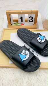 รองเท้าแตะแฟชั่นน่ารักๆ รองเท้าแตะพื้นนิ่ม แบบสวม ทำจากยางอย่างดี ลายน้องการ์ตูนปลาน้อยน่ารักๆ