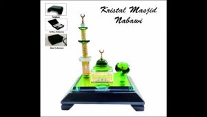 Miniatur Kristal Masjid Nabawi