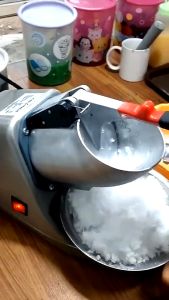 Mesin Es Serut Advance SE-201: Solusi Praktis & Berkualitas