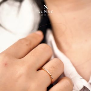 Xuping Cincin Casual Mata Baris Wanita Cantik 0121240702