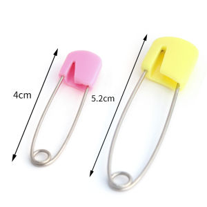 Color Cartoon Kids Safety Pin Multi-Purpose Baby Pin Buckle Baby Fixed Clothes Needle Saliva Towel Lock Needle
