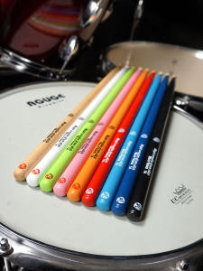 ไม้ Drumsticks แจ๊ส Drumsticks ไม้ที่มีสีสัน Maple สําหรับเด็ก 7A กลอง Sticks ไฟฟ้า Drumsticks Cymbal Sticks