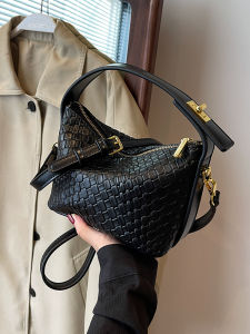 ฝรั่งเศส เรียบหรู กระเป๋าทรงถัง ผู้หญิง กระเป๋าสะพายข้างทอ 2023 กระเป๋ากล่องอาหารกลางวันแฟชั่นใหม่ นุ่ม PU Pure Color ซิป