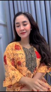 Ameera Dress Jumbo Polka Soft Renda Blink Dress Wanita Ameera Dress Rayon Premium Motif Best Seller