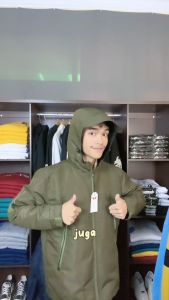 Jaket TAD Bravo: Desain Khusus & Tahan Air