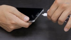 PISEN สายชาร์จ Micro USB 3.0 Data Transmit and Charging Cable ยาว 1500 mm อุปกรณ์สำหรับรีชาร์จและซิงค์เพื่อโอนถ่ายข้อมูลแบบ 2-in-1 (For Smart Device) - สีขาว