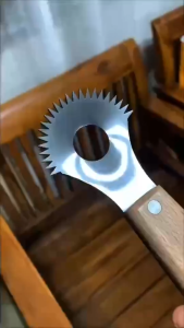 Parut Kelapa Kayu Coconut Grater Wood Handle 420 Stainless Steel Blade Meat Scraper Kitchen Tool