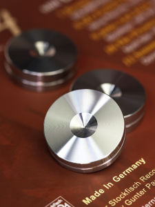 316L สแตนเลสขาตั้งลําโพงเสียง Anti-Vibration Footpad สําหรับเครื่องเล่น CD เครื่องขยายเสียง HIFI ตู้หนังสือ Floorbox ฟุต Pad