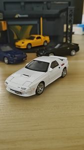 Diecast Mazda Rx7 Veilside Pajangan Miniatur Mobil Skala 1/32 Bahan Alloy Logam Premium