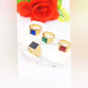 CINCIN PRIA TITANIUM DESAIN BATU KOTAK LIST SAMPING WARNA ELEGAN ANTI KARAT DAN ANTI LUNTUR (COD)