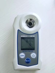 Máy Đo Khúc Xạ SWEVY 4 Trong 1 Với Màn Hình LCD Kỹ Thuật Số Đo Nồng Độ Ethylene Glycol Điểm Đóng Băng Nhiệt Độ Và Chỉ Số Khúc Xạ.