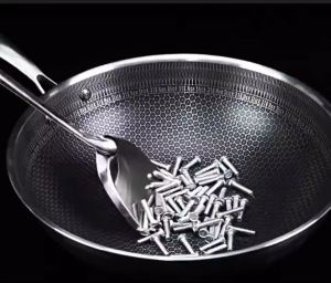 พร้อมส่ง🚚กระทะรังผึ้ง กระทะสแตนเลสแท้ ขนาด32/34/36cm ทำความสะอาดง่าย ร้อนไวไม่เกิดรอยขีดข่วน