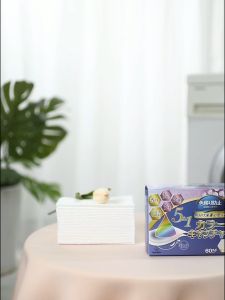 [✅SG Ready Stock] Japan WORLD LIFE 60/100PCS Colour Absorber Laundry Sheet Kinbata Anti Mite Anti Bacteria Anti-dye