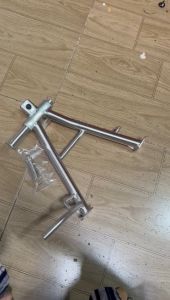 Chân chống đứng luôn lò xo Inox 304 xe Wave 2017 đến 2024