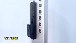 RAYKUBE AT1 TT Lock Full-auto Advanced Electronic Fingerprint Smart Door Lock With TT Lock APP/NFC/ICCard/Password/Key Unlock