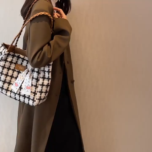 New Large Capacity Tote Bag Multifunctional Portable Shoulder Bag Casual Handbag Women