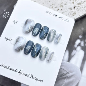 10Pcs Short Oval Handmade Nail Blue Series Flower Rhinestone Shiny Relief Design Dreamy Nail Removable Full Cover Press On