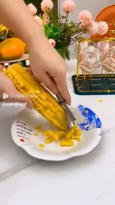 Parutan Sayur Alat Pengupas Jagung Stainless Steel Parutan Biji Jagung Corn Peeler