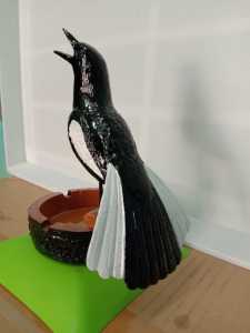 asbak kacer patung kacer kicau mania