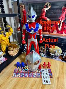 Ultraman action figure 62cm tall brown box with 4 mini figure with toy watch and mask