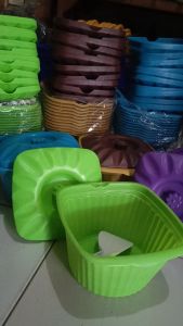 Wadah Makanan Tahan Lama & Serbaguna untuk Nasi Sayur