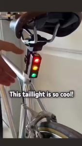 Đèn Hậu Xe Đạp LED Hình Đèn Giao Thông Dễ Thương Có Thể Sạc Lại Chống Nước Cảnh Báo An Toàn Khi Đi Xe Đạp Ban Đêm Tích Hợp Cảm Biến Thông Minh