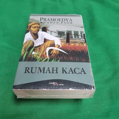 RUMAH KACA by Pramoedya Ananta Toer