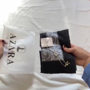 Paket 10 Hijab Segi Empat Black Edition Azara Oskara Motif Laser Cut (Dasaran Hitam) Packing Pouch Metal Logo LC Scarf Azara Superfashion