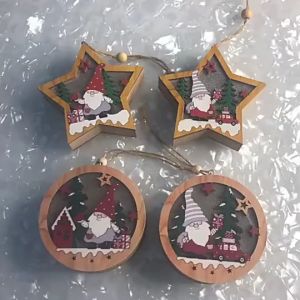 Christmas Santa Claus Wooden Luminous Round Star Pendant Christmas Tree Ornaments 新品圣诞森林老人木质发光挂件圣诞树装饰品圆形五角星小挂件 M045