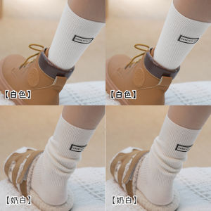 สีเทา ฤดูใบไม้ร่วง ฤดูหนาว ผู้หญิง ถุงเท้าถึงกลางน่อง ถุงเท้า สีดำ สีขาว ผ้าฝ้าย ป้องกันกลิ่นกีฬาบุคลิกภาพป้ายผ้าถุงเท้ายาว