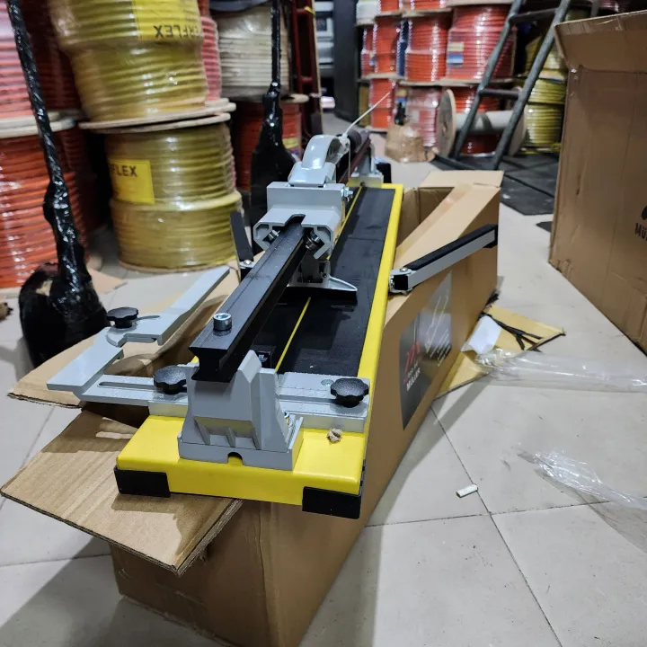 Alat%20potong%20keramik%20granit%2080cm%20Muller%20Laser%20tile%20cutter%2080cm%20MULLER%20-%20Image%204