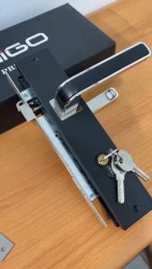 1 SET HANDLE PINTU RUMAH KOTAK LENGKUNG HITAM DOFF MINIMALIS / SET KUNCI RUMAH HITAM DOFF