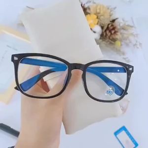 Womens Flat Light Retro Glasses Frame Womens Square Plain Glasses Frame Anti Blue Light Glasses