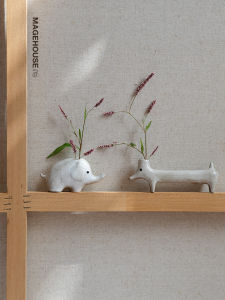 Vase Gốm Thủ Công Sáng Tạo Hình Voi Và Chó Cưng Phong Cách Cổ Điển Trang Trí Bàn Nhỏ Dễ Thương Đồ Trang Trí Nhà Bằng Gốm Sứ