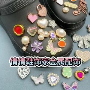 Jibbitz cross charm Shoe Buckle DIY Decorative Buckle Cute Glitter Bear Love Heart Hole Shoes Accessories