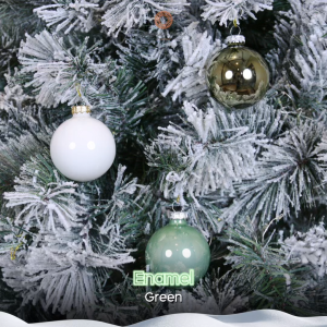 ชุดลูกบอลคริสต์มาสแก้วโทนสีเขียว Green - Christmas Glass Baubles Set | Ø 6 cm.