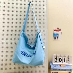 Childrens Canvas Shoulder Bag Large Capacity Travel Lightweight Cool Tote Bag Outing Student Party Parent-Child Butterfly Knot