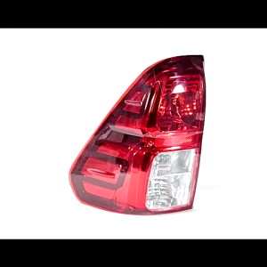 ไฟท้าย Revo รีโว่ Toyota Hilux REVO ปี 2015 - 2022 rear fog Taillight Taillamp (ไม่มีหลอดไฟไม่มีชุดสายไฟ)