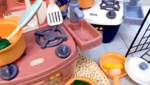 Miniature Kitchen Spray Water Playset Cooking Utensils For Children Home Moving Simulation Spray Bottle Toys For Girls