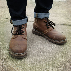 Retro Japanese Style Genuine Leather Mens Martin Boots British Workwear Short High Top Shoes Large Head Couple Boots