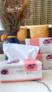 Giấy Rút Đa Năng Bảo Bảo Tissue  450 Tờ - 3 Lớp Mềm Dai Thấm Hút Tốt Tiện Lợi mẫu Cúc tím