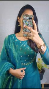 [PRE ORDER] {TOP+DUPPATA+PANT SET COLLECTION} SIZE:-M TO 3XL FABRIC : 14kg Heavy Reyon~ Delivery Lead Time : 10 days