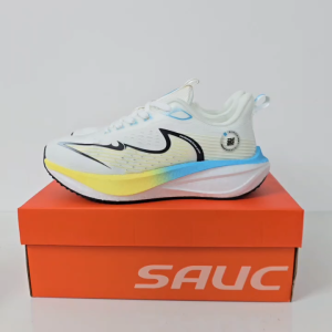 Giày chạy bộ TaHa Shoes chĩnh hãng  thiết kế hiện đại màu trắng đen đế êm ái phù hợp cho chạy bộ và thể thao tặng chai khử mùi giày và đôi tất thể thao.