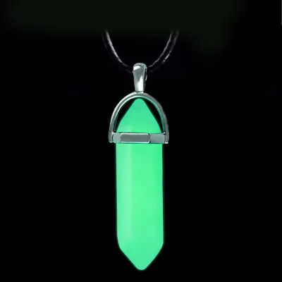 New Glowing in The Dark Natural Stone Necklace For Women Quartz Crystal Hexagona Pendant Chain Fashion Party Luminous Jewelry
