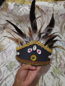 mahkota Dayak bulu kerang asli