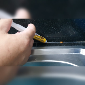 เจลกำจัดแมลงสาบ ตราขุนศึก สูตรเข้มข้น กำจัดแมลงสาบรวดเร็วยกรัง ใช้ง่าย ปลอดภัยต่อคนและสัตว์เลี้ยง