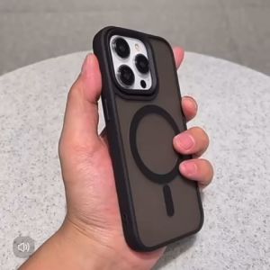 Hybrid Dove Black Magsafe Soft Case: Proteksi iPhone Anda