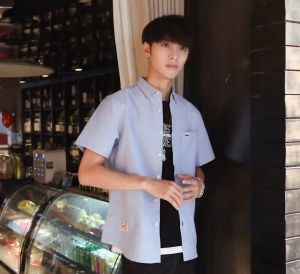 TOP MEN PH  Short-sleeved shirt mens summer Korean style casual top mens quarter-sleeved Oxford white shirt inch for JS Prom Graduation Formal Attire and School Season