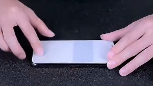 Protetor Layar Hydrogel: Solusi Perlindungan Layar Ponsel